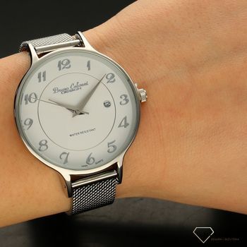 Zegarek damski BRUNO CALVANI BC3097 srebrny. Zegarek damski zachowany w klasycznym srebrnej kolorystyce z piękną białą tarczą. Tarcza zegarka ozdobiona srebrnymi cyframi arabskimi i wskazówkami. I (1).jpg
